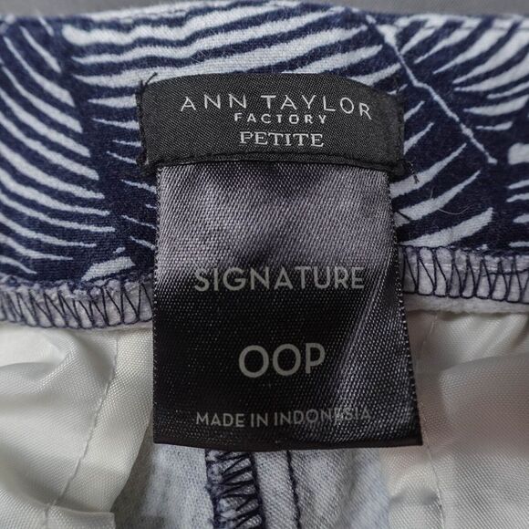 Ann Taylor Women Capri Pants 00P Blue Coastal Preppy Statement Academia Nautical - Picture 4 of 9